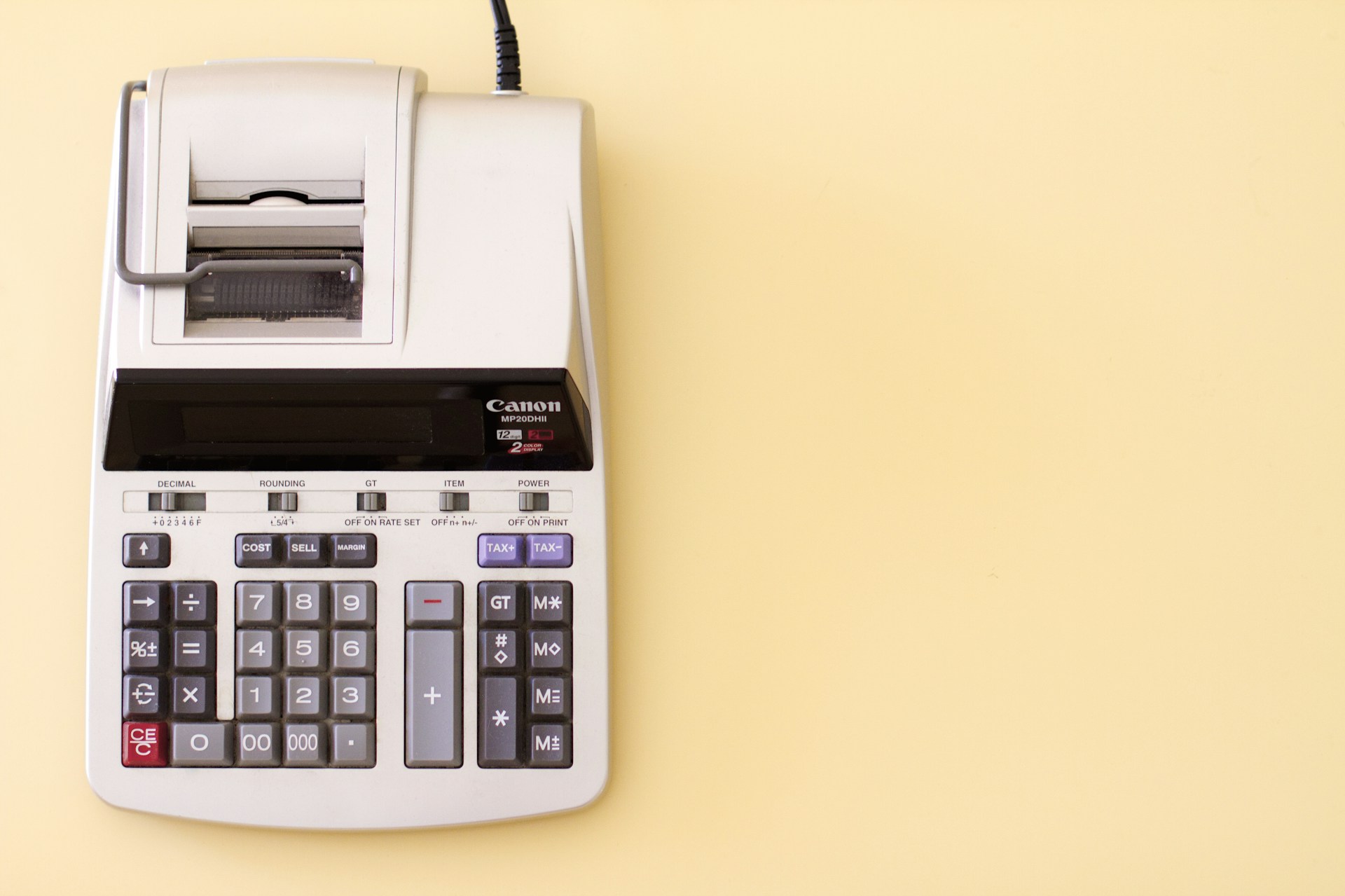 5 Red Flags That Show It’s Time to Outsource Accounting to a Virtual CFO