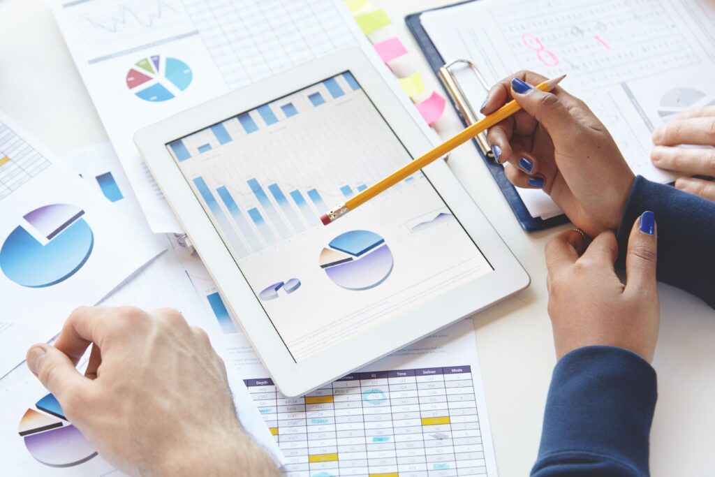 InsightTrack MIS | Dashboard | KPI