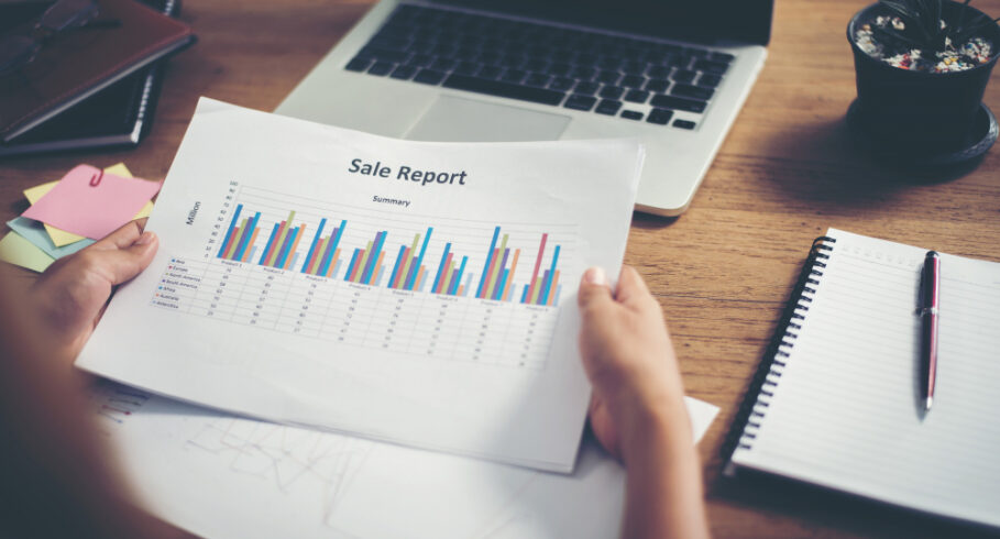 Seven monthly accounting metrics that give management early visibility into cash flow, working capital health, and financial risk.